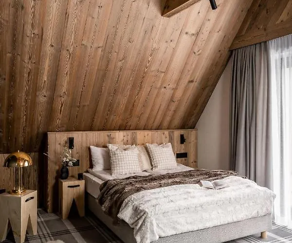 Owce Dwie 3* ザコパネ