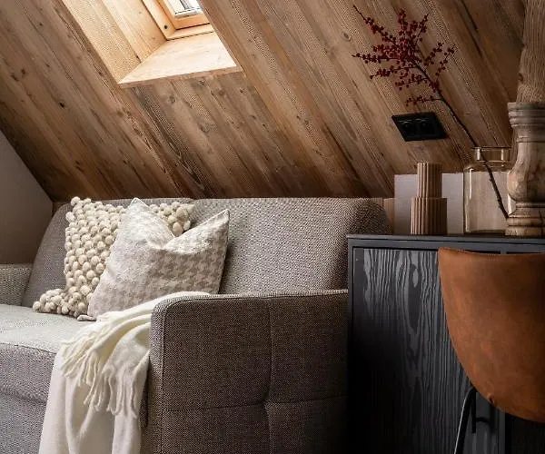 ベッド・アンド・ブレックファスト Owce Dwie ザコパネ