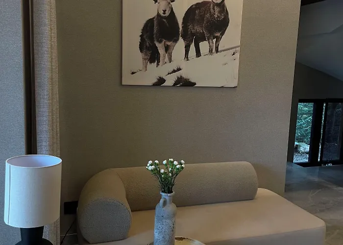 ベッド・アンド・ブレックファスト Owce Dwie ザコパネ