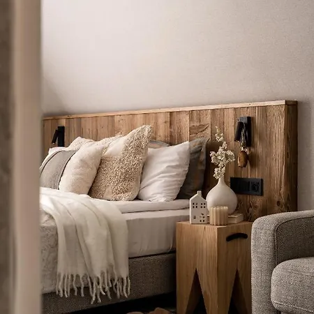 Owce Dwie Bed & Breakfast *
