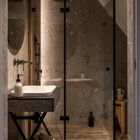 Owce Dwie Oda ve Kahvaltı