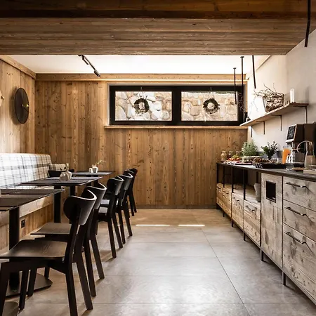 Owce Dwie Bed & Breakfast